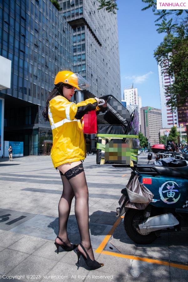 王格 王婉悠 [XiuRen]高清写真图 2023.07.18 No.7093 王婉悠Queen 情趣黑丝第6张图片